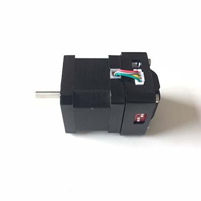 Robocults integrated stepper motor with driver