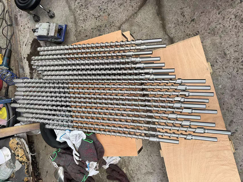 extrusion screw